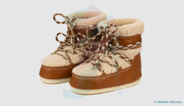 Chloé x Moon Boot - Lace-Up Boot