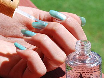 Clear Nail Polish & Top Coat