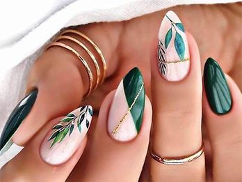 Creative Nail Art 