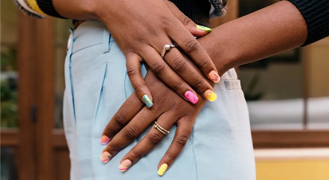 Gorgeous Nail Color for Dark Skin