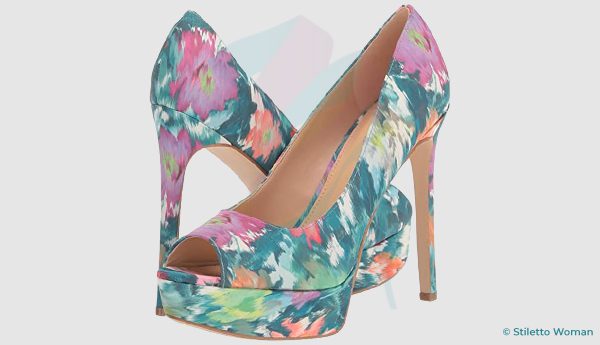 GUESS - Cacei Pump