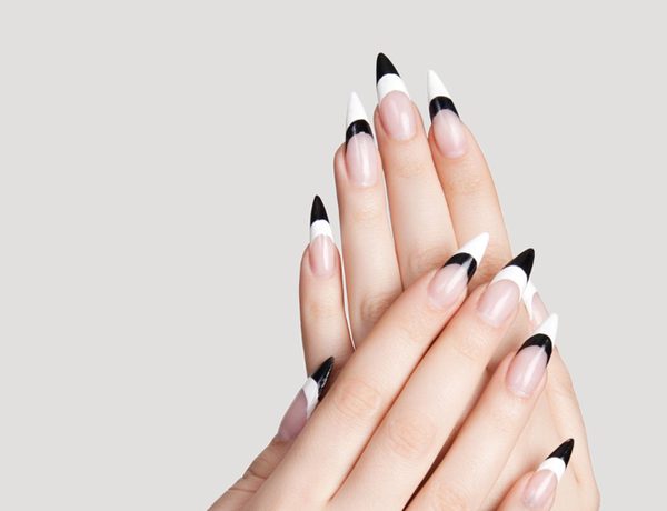 How To Wear Stiletto Nails