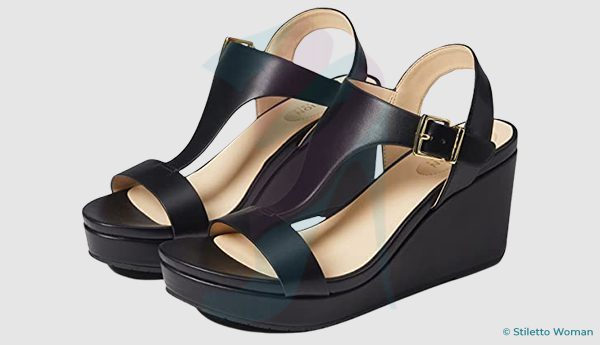 Kenneth Cole REACTION - Card Wedge Sandal