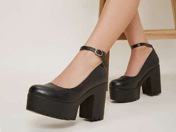The Modern And Classy Chunky Heel Pumps
