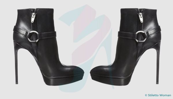 SAINT LAURENT - Leather Boot