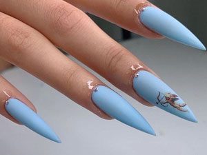 Stiletto Nails