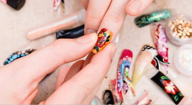 Fake Nails - Types and Their Pros and Cons