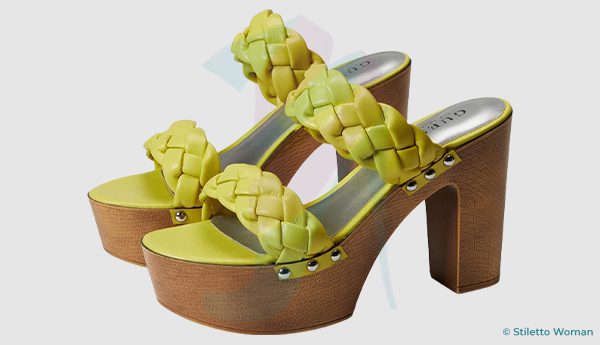 Women's Guess Oakly - Platform Sandals 